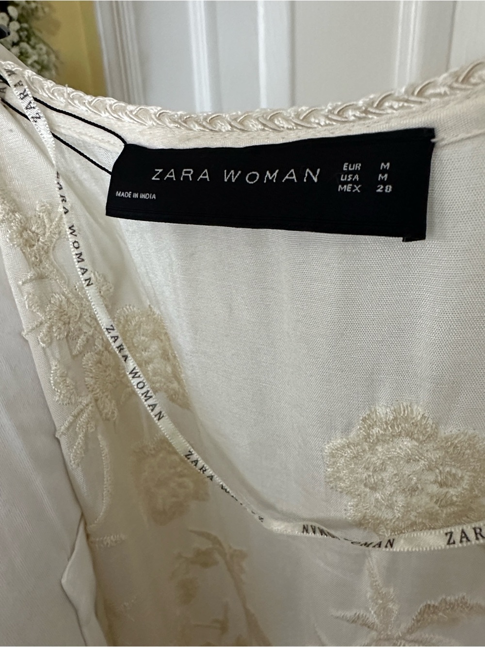 NWT Zara Woman fringed tassel Cream Embroidered kimono